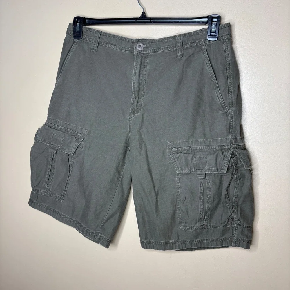 The North Face Mens Olive Green Cotton Cargo Shorts Size 36 Regular Fit Utility